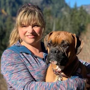 Meet your Posher, Lisa